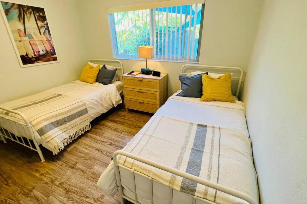 Luxury 2/2 Private Oasis W/Hot Tub Walk To Beach เคปคานาเวอรัล ภายนอก รูปภาพ