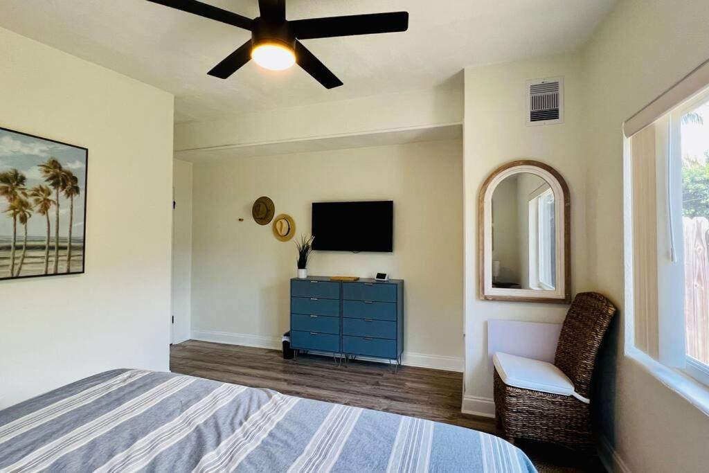 Luxury 2/2 Private Oasis W/Hot Tub Walk To Beach เคปคานาเวอรัล ภายนอก รูปภาพ